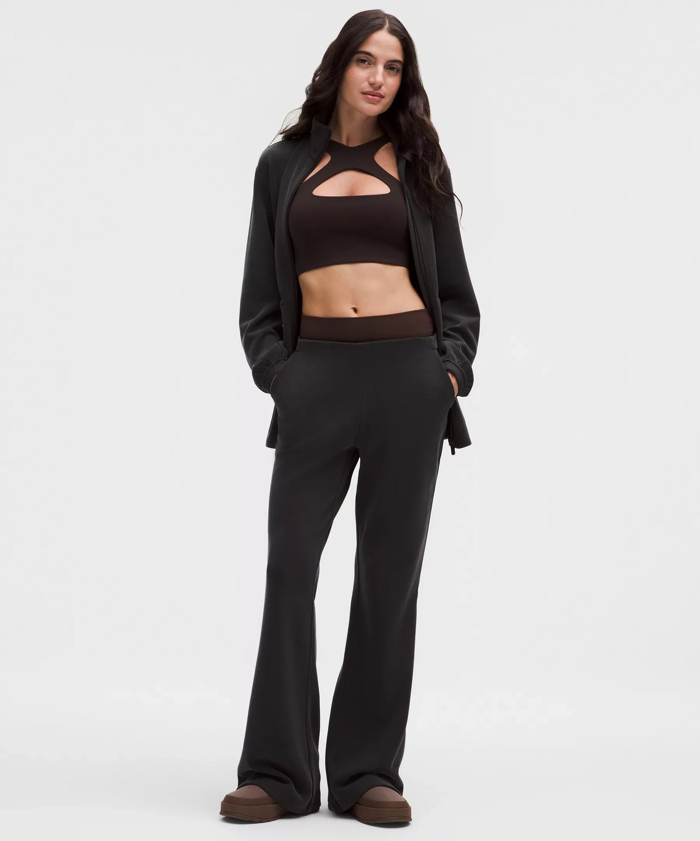 Pantalón de tiro medio