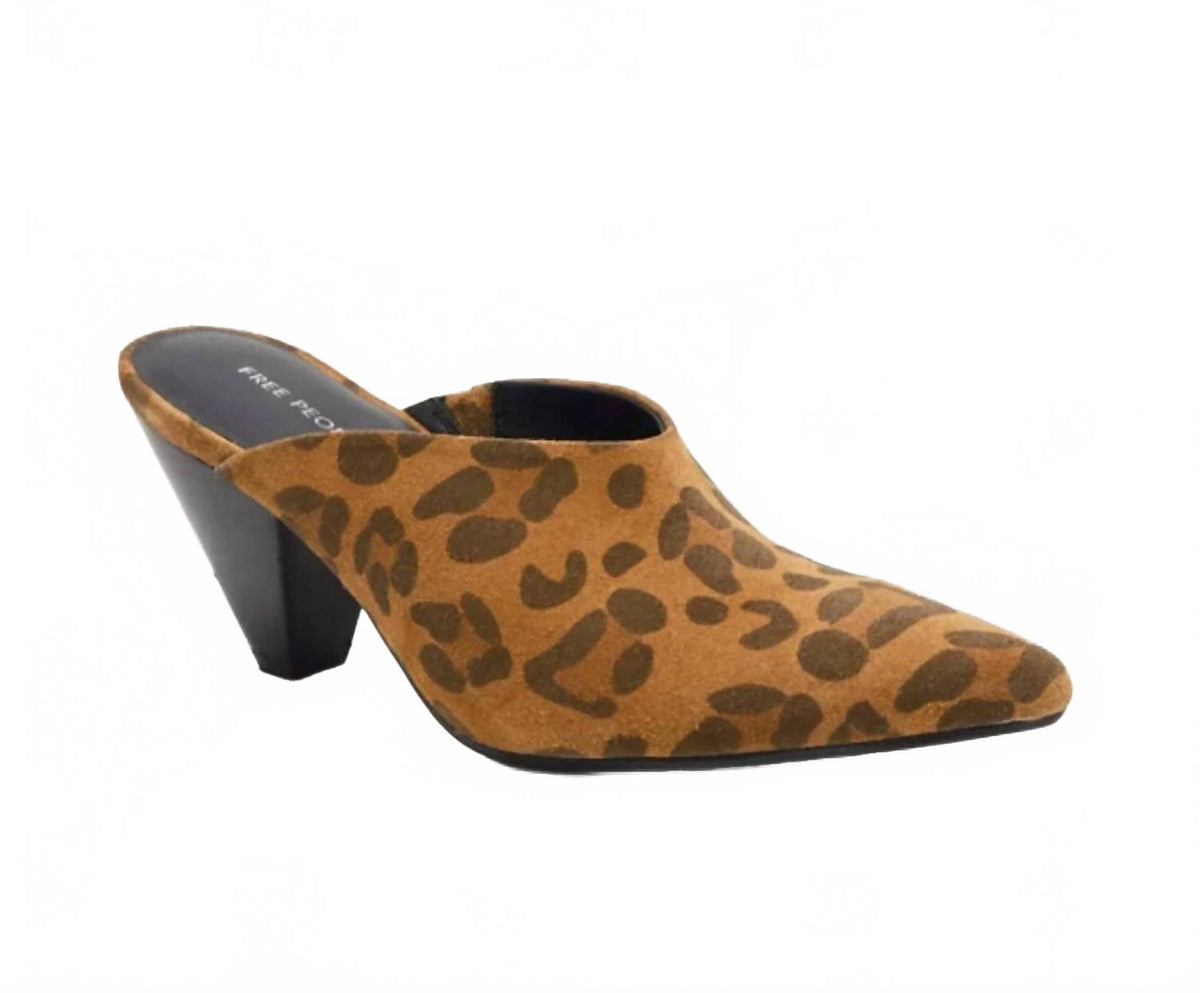 Zapatos destalonados de mujer con estampado animal