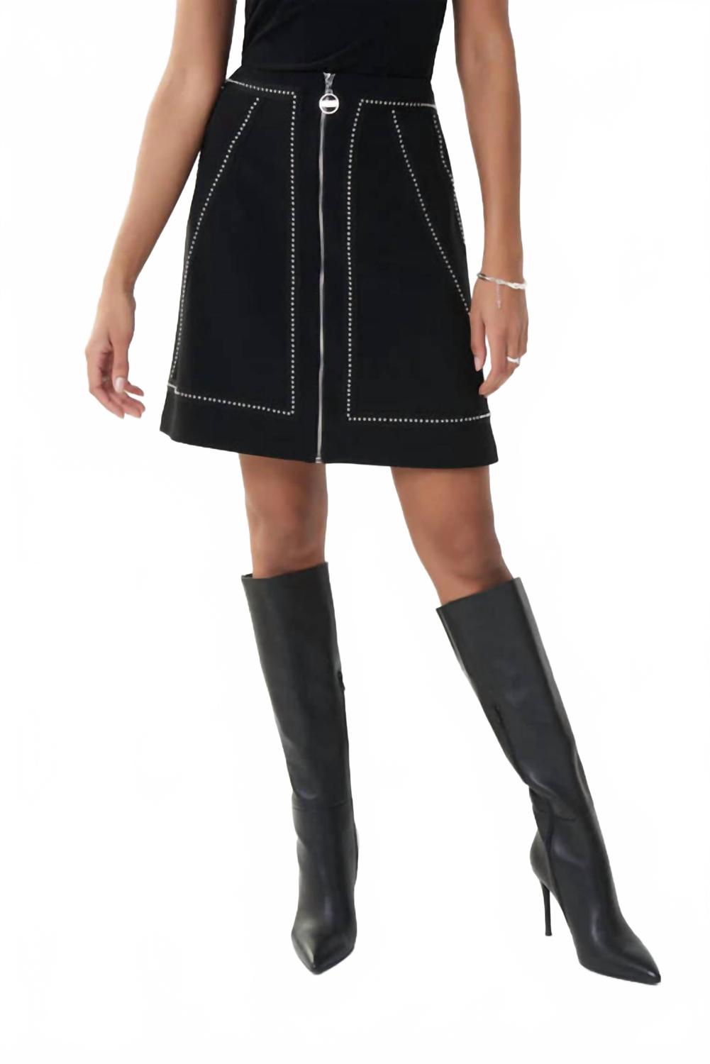 Falda color negro
