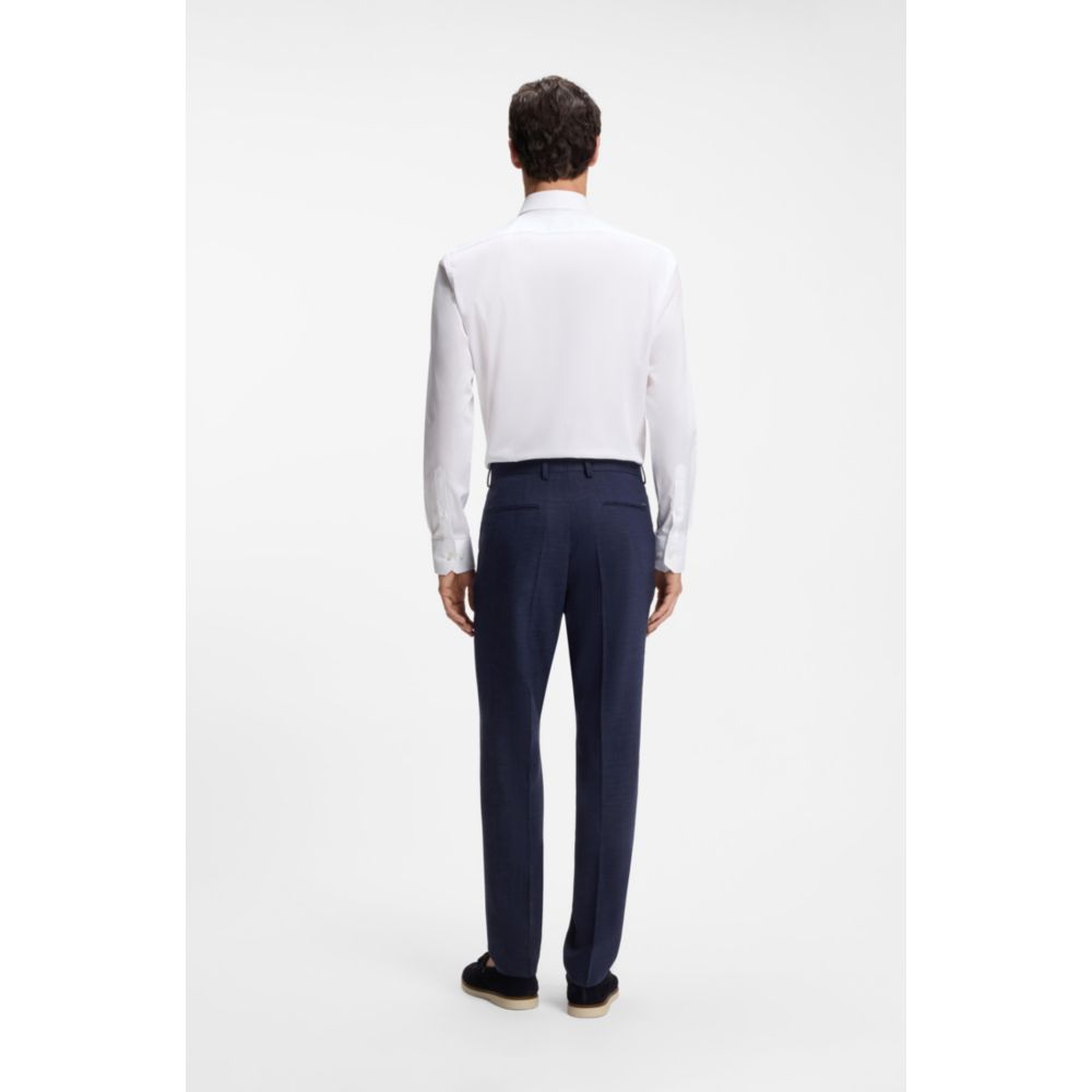 Pantalón de corte ajustado