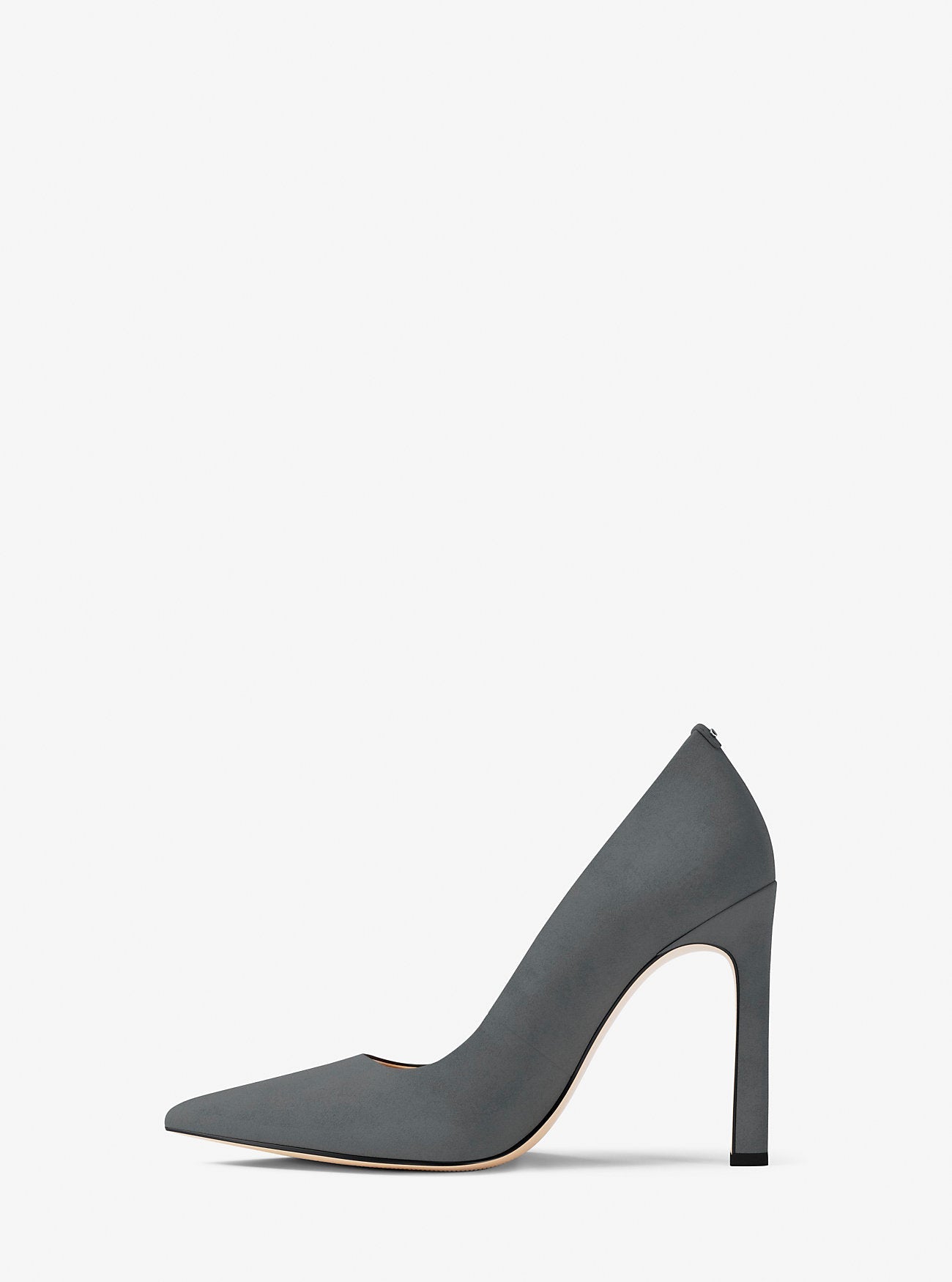 Tacones de gamuza