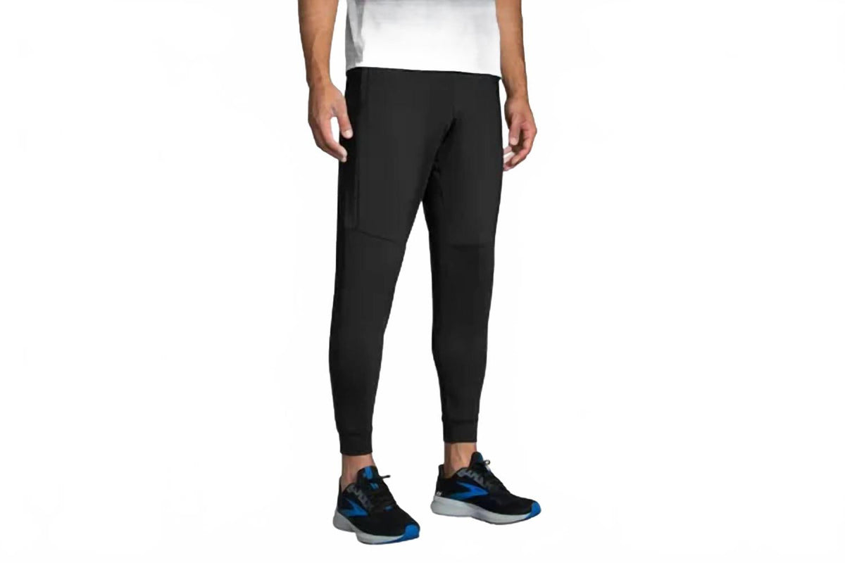Pantalón deportivo color negro