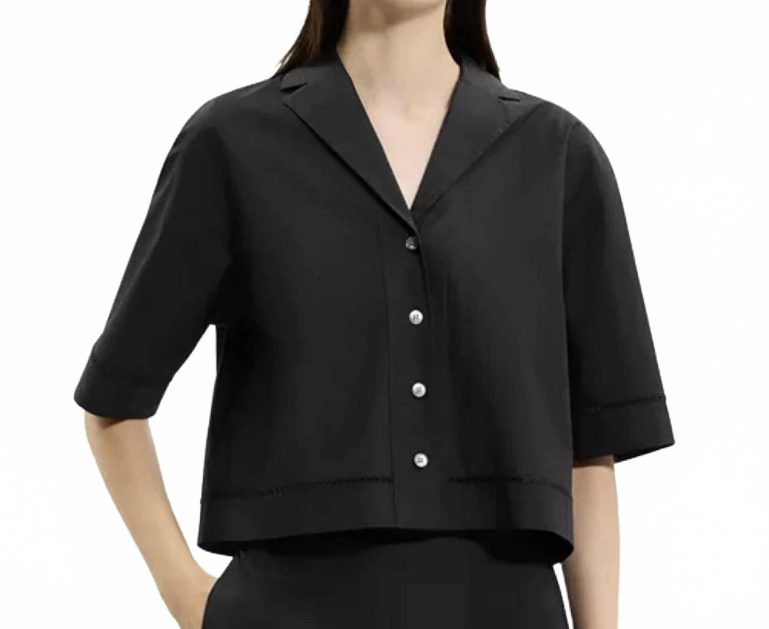 Camisa de manga corta color negro