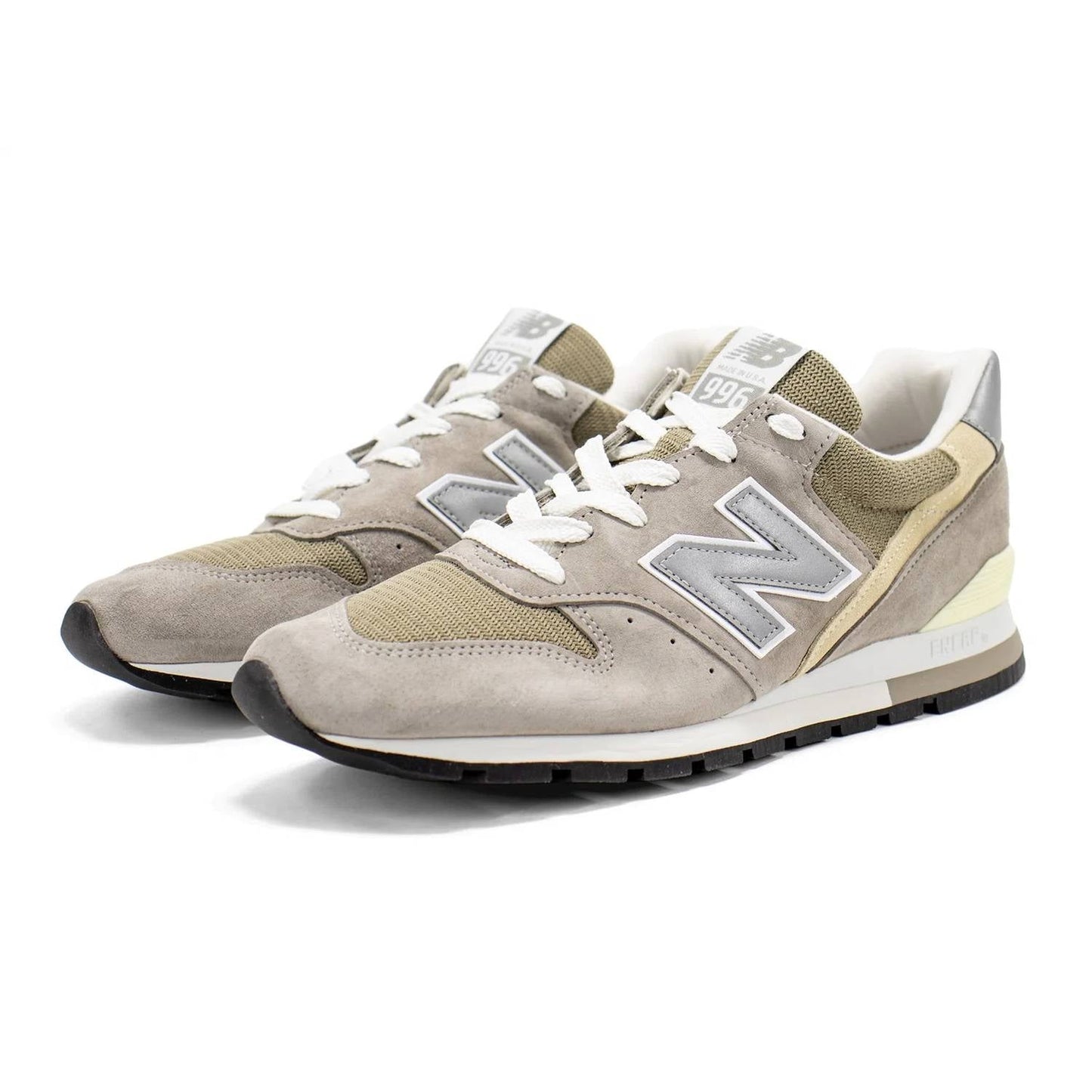Tenis de hombre color gris