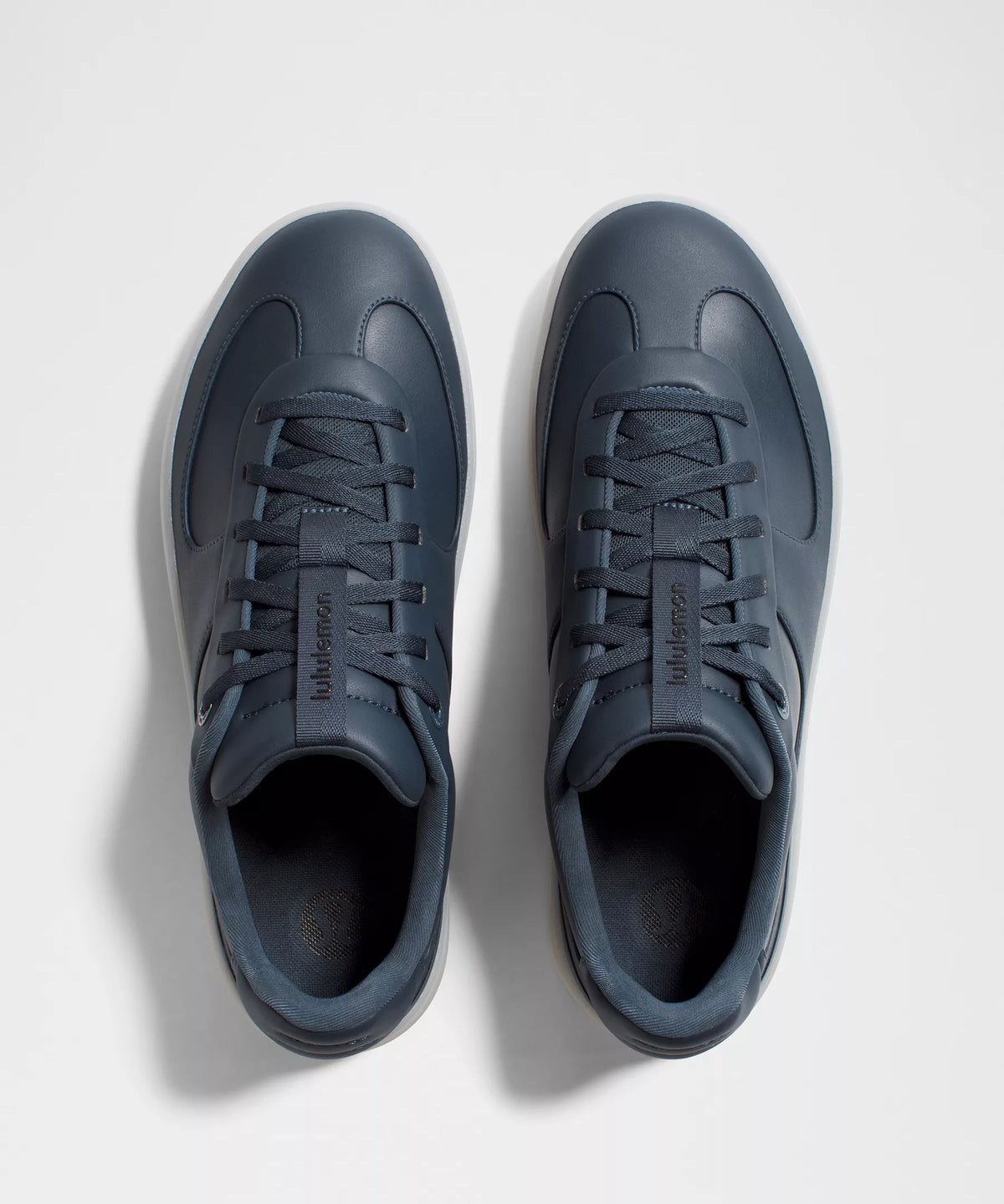 Tenis de hombre