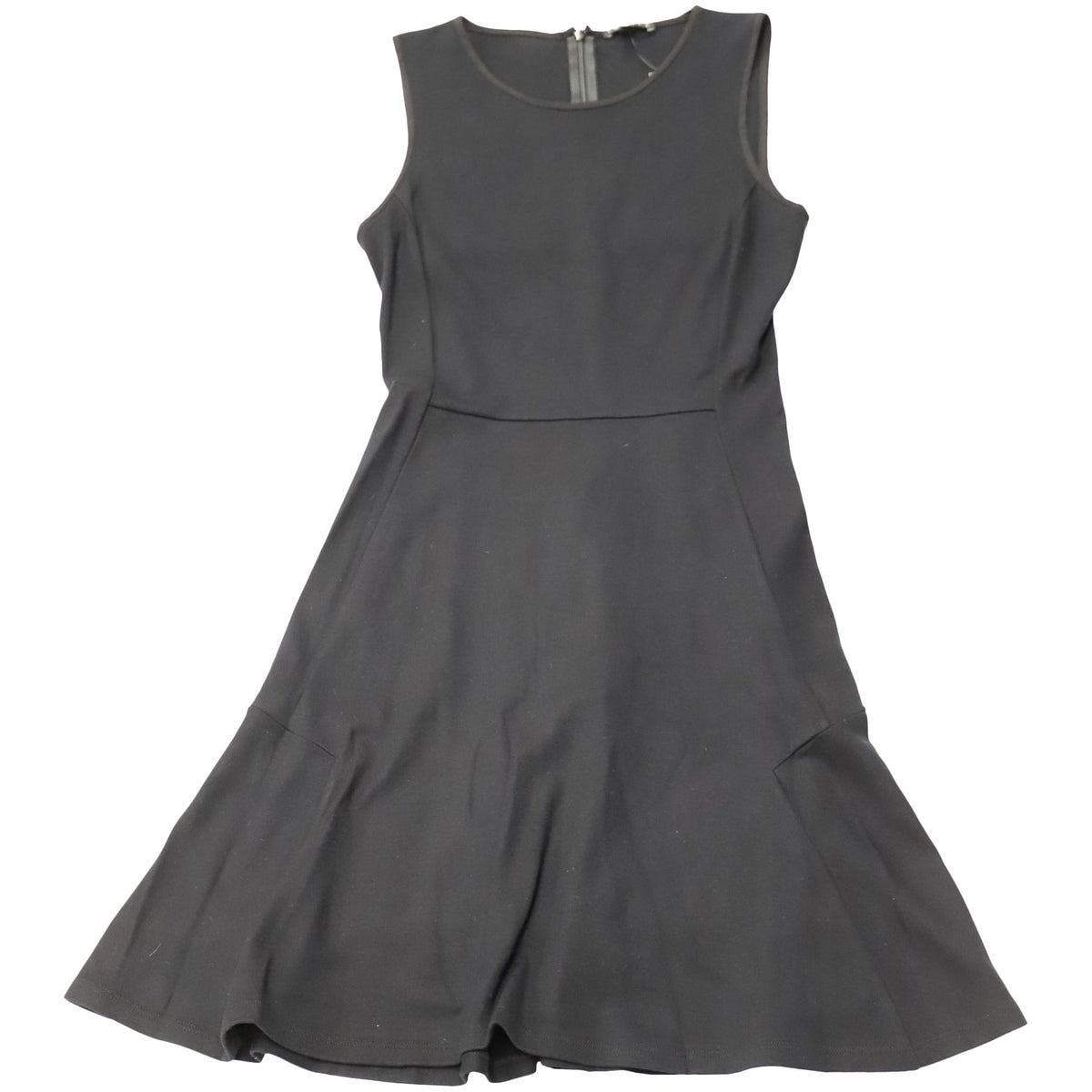 Vestido corto sin mangas color negro
