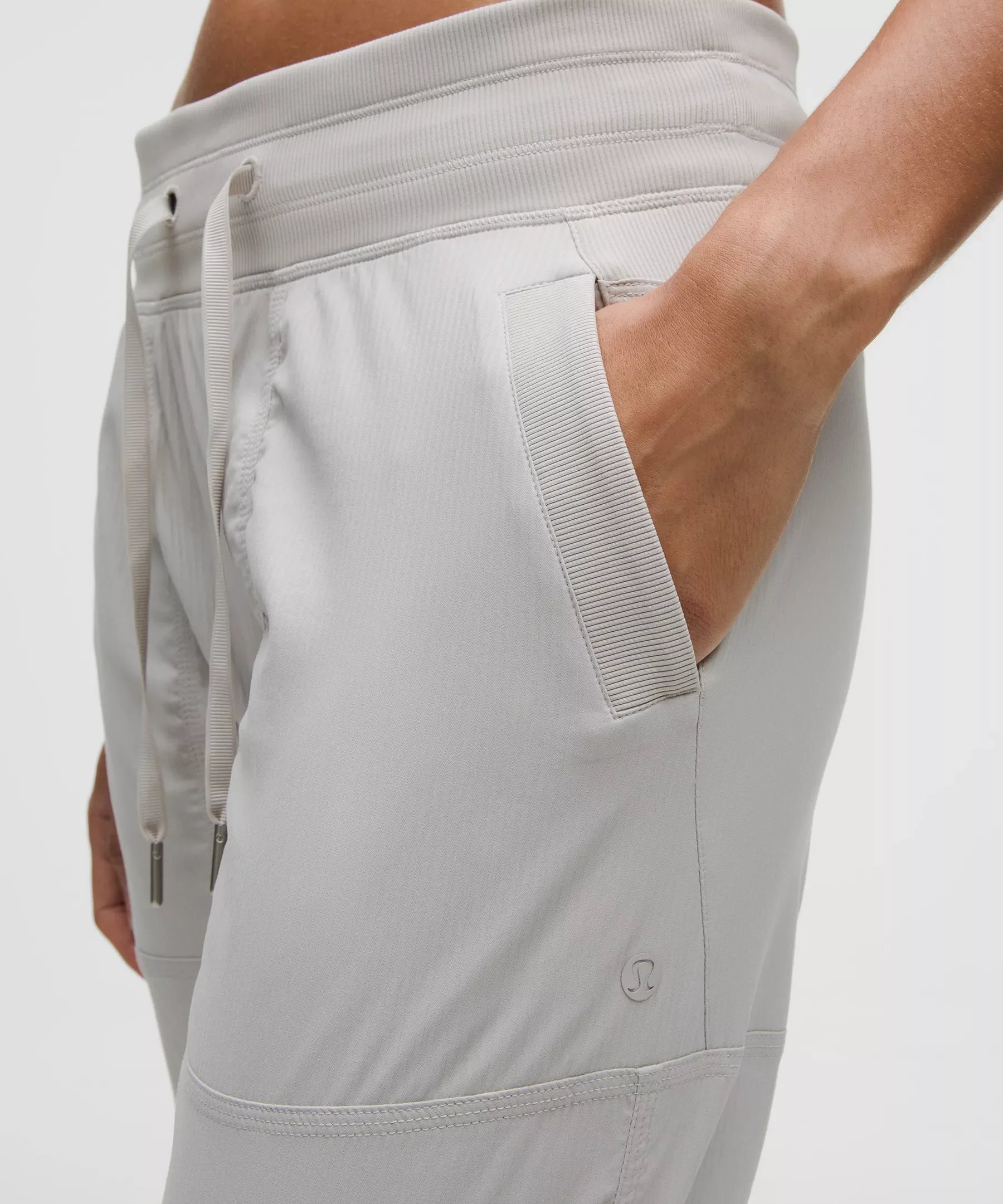 Pantalón de tiro medio
