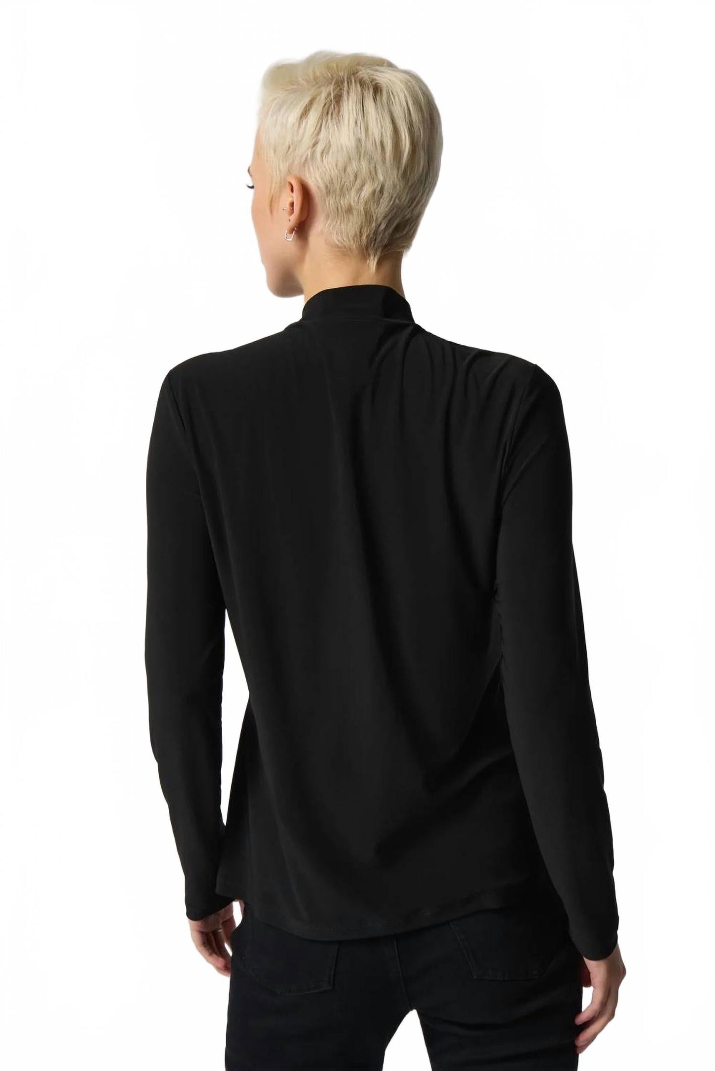 Top de manga larga color negro