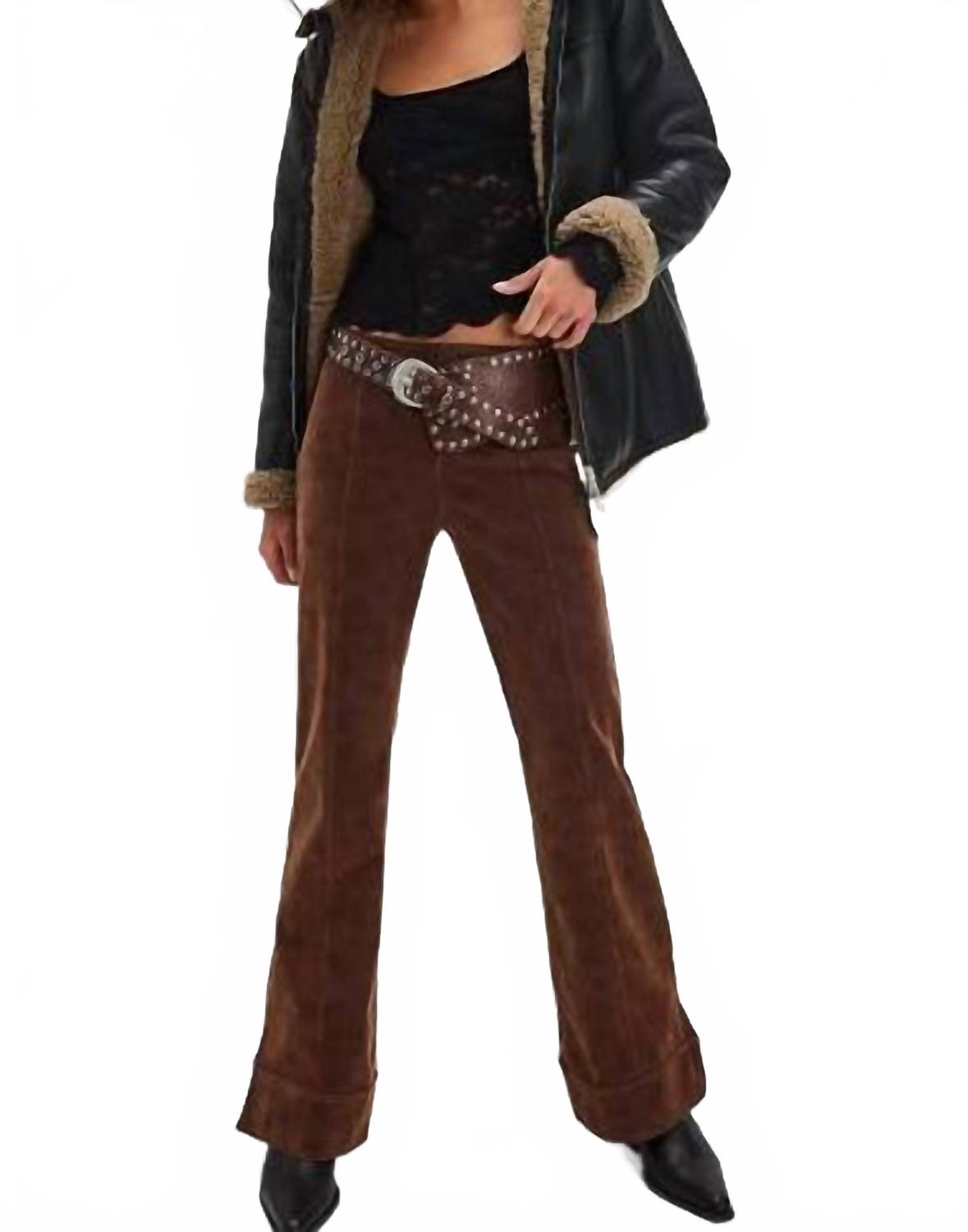 Pantalón de gamuza