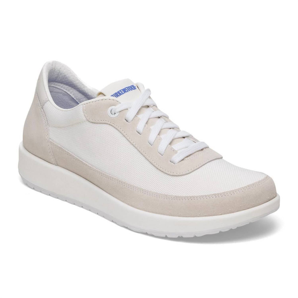 Tenis unisex con cordones color blanco