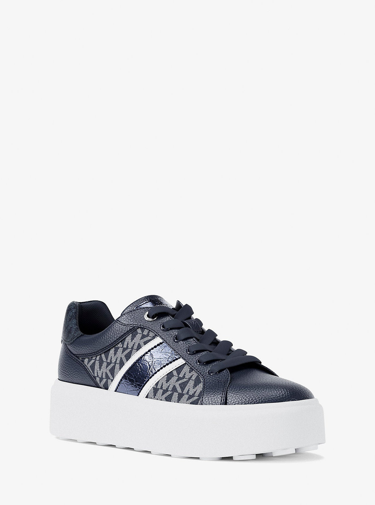 Tenis a rayas con plataforma