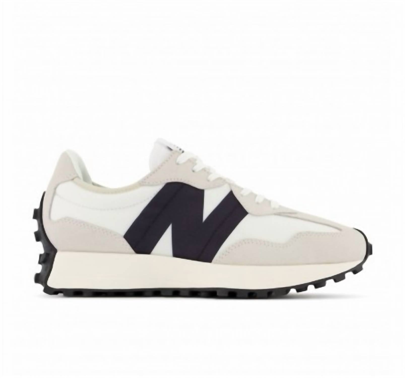 Tenis de mujer color negro y blanco