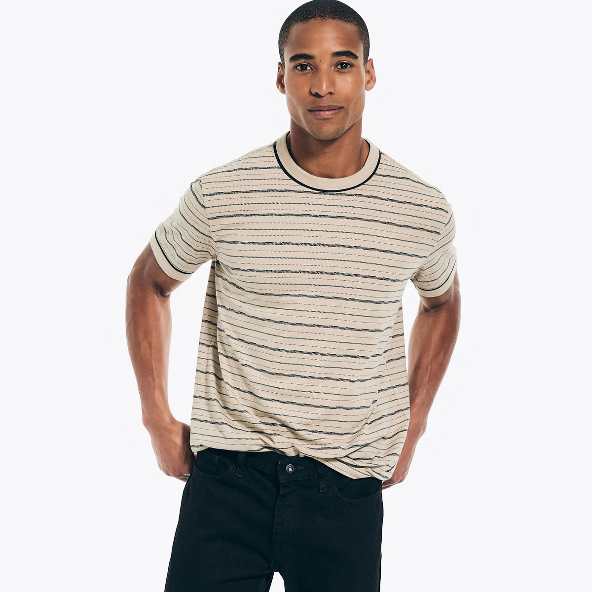 Camiseta de hombre a rayas