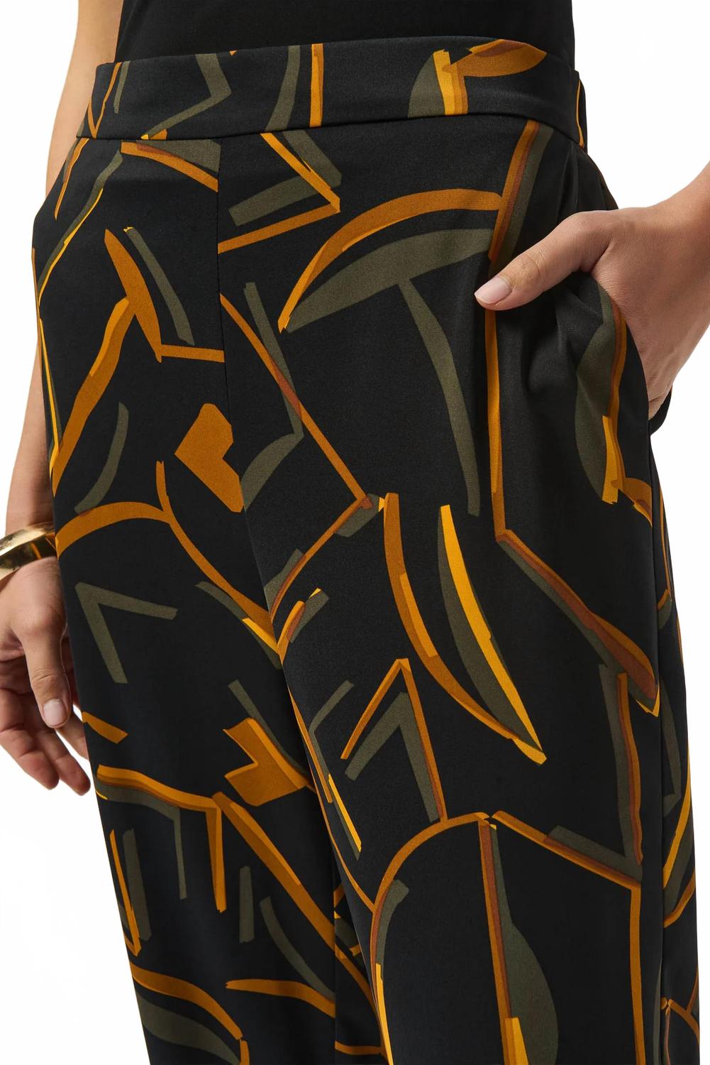 Pantalón de pierna ancha color negro