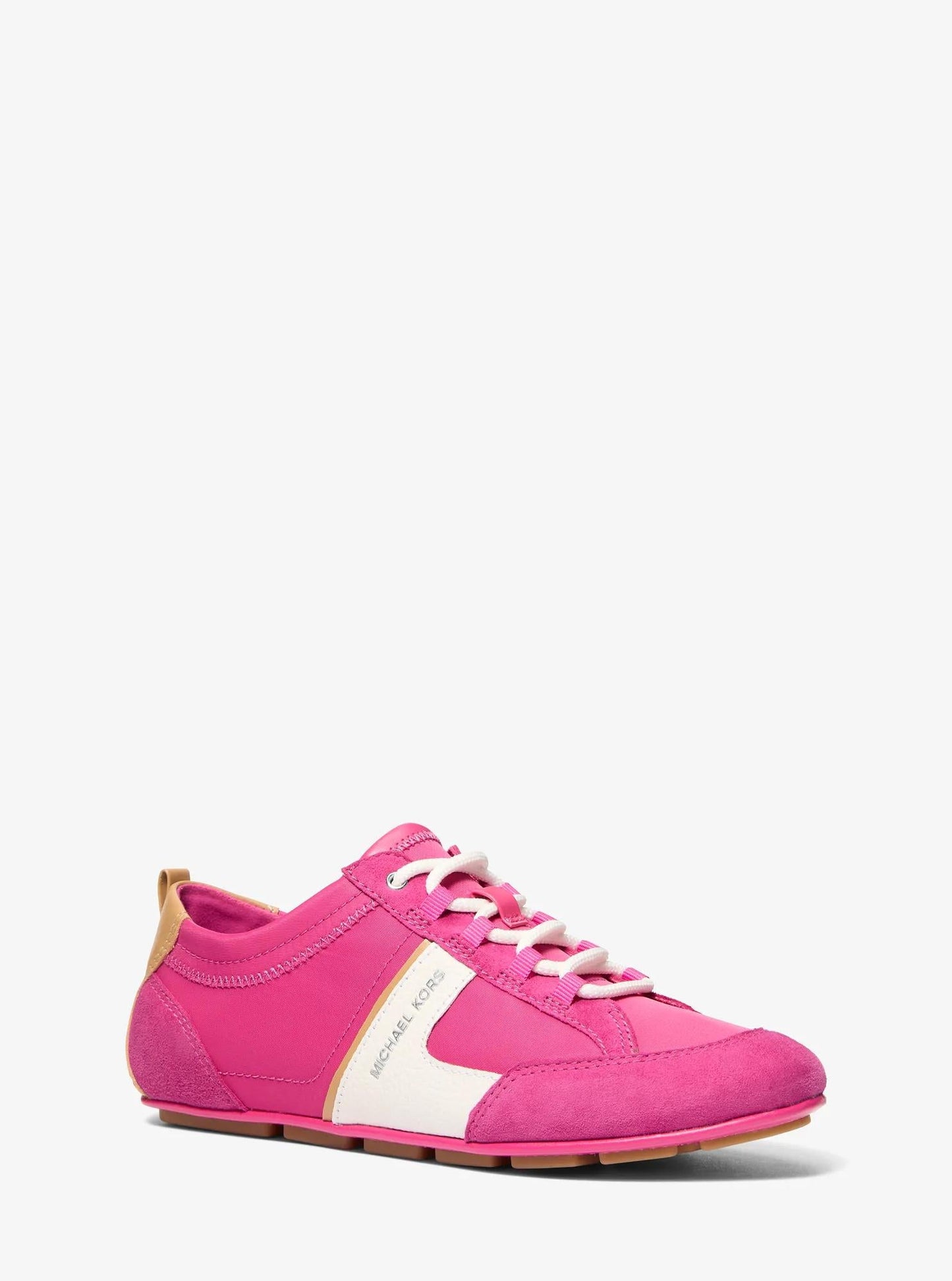 Tenis de nailon