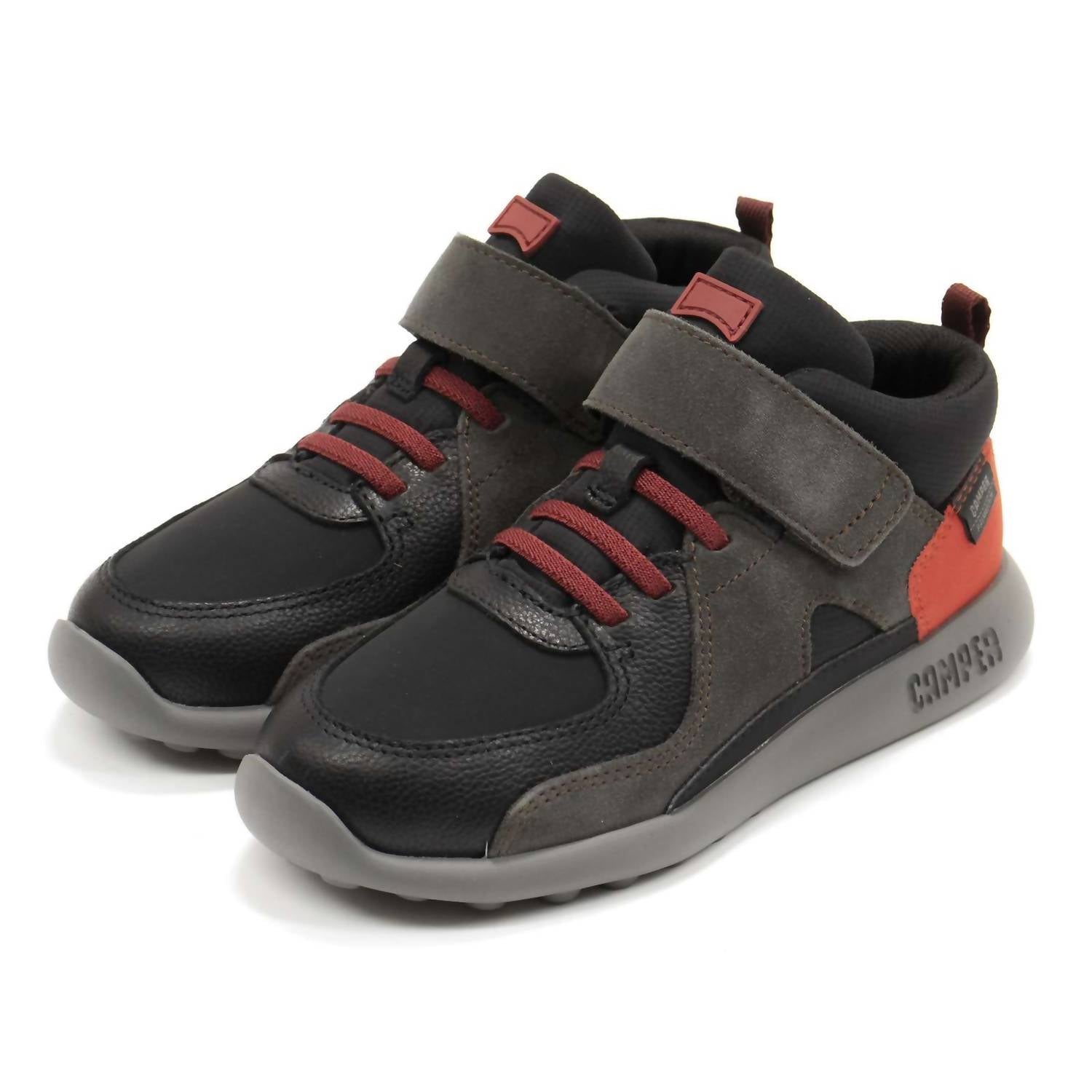 Tenis para niño color rojo