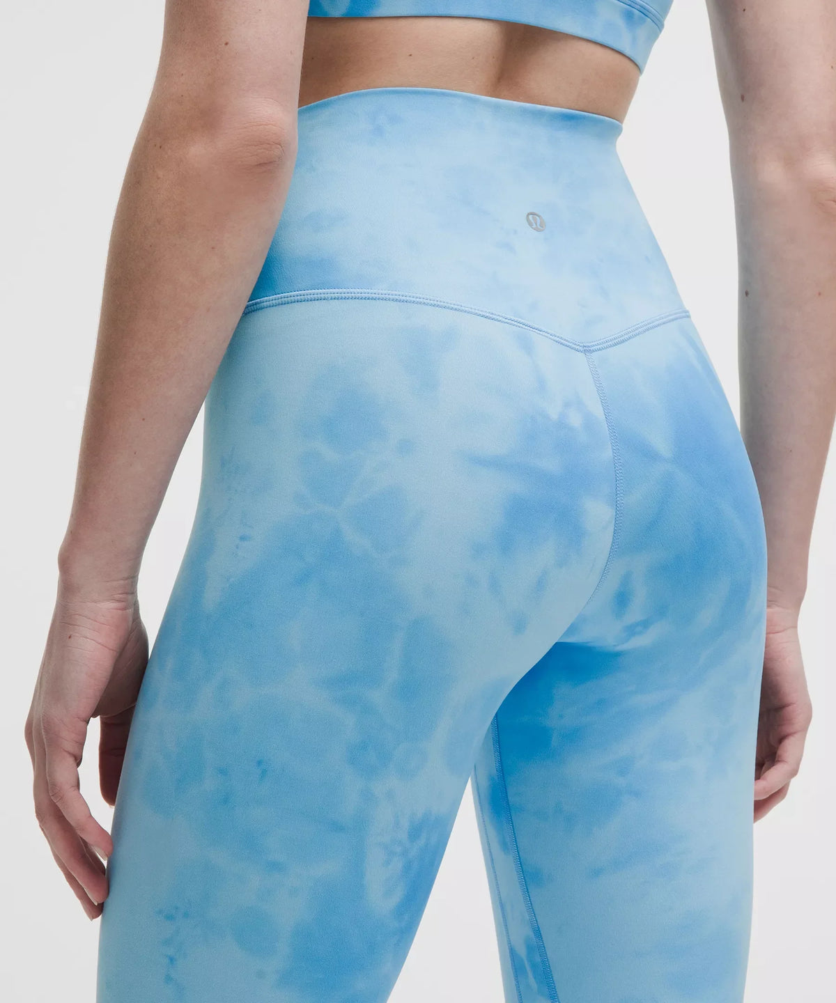 Pantalón de tiro alto