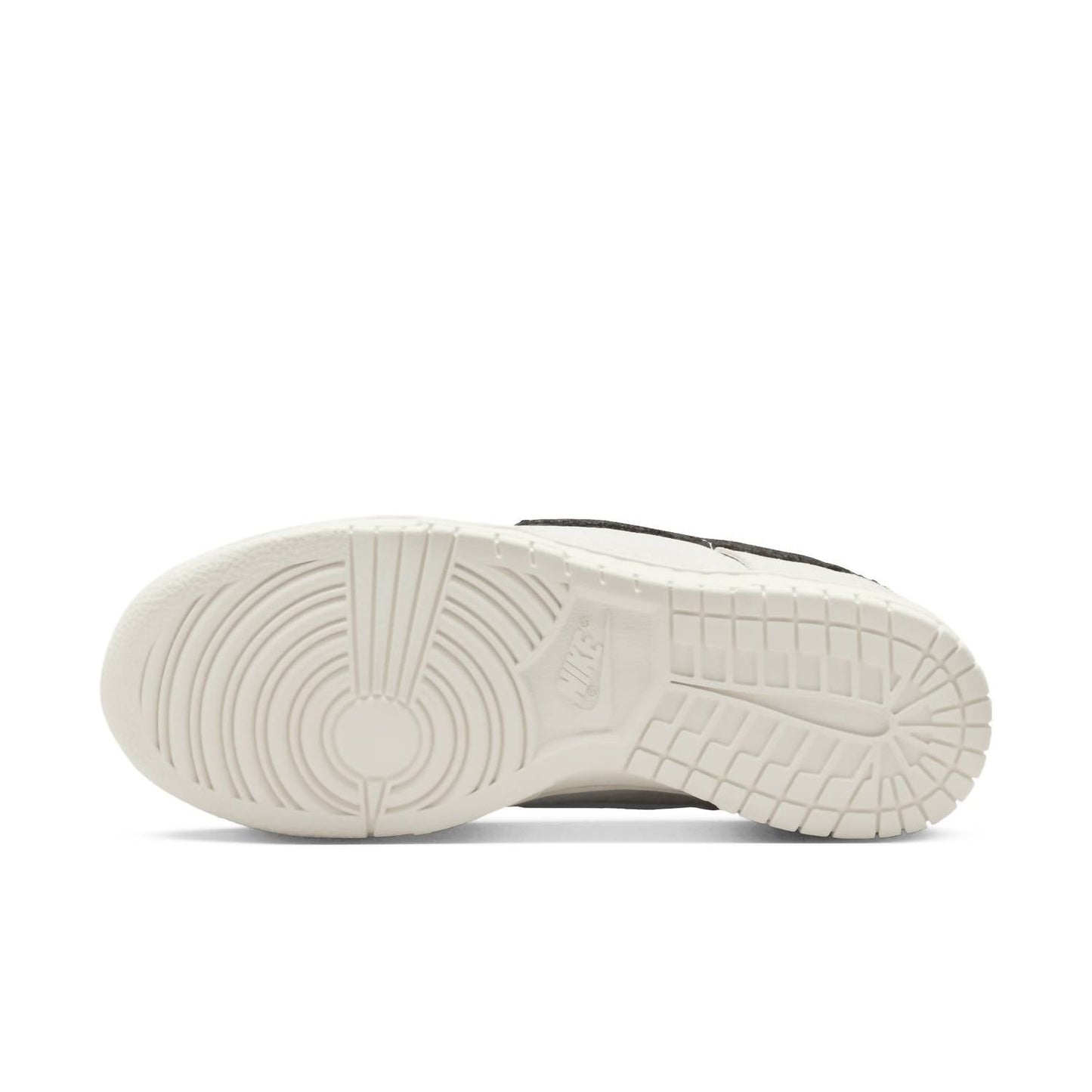 Tenis de mujer color negro y blanco