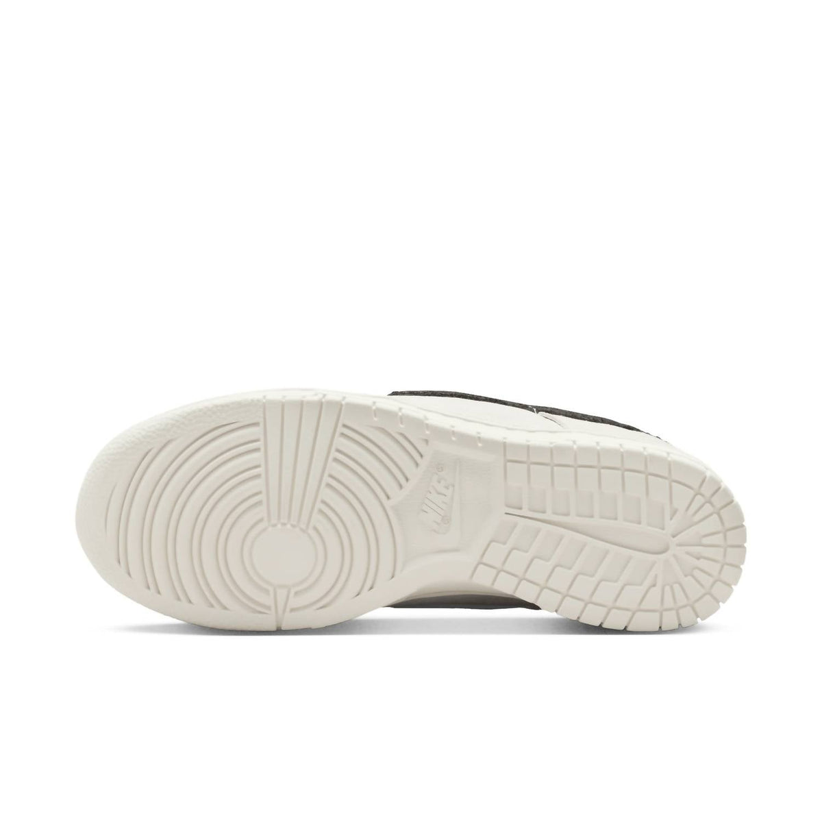 Tenis de mujer color negro y blanco