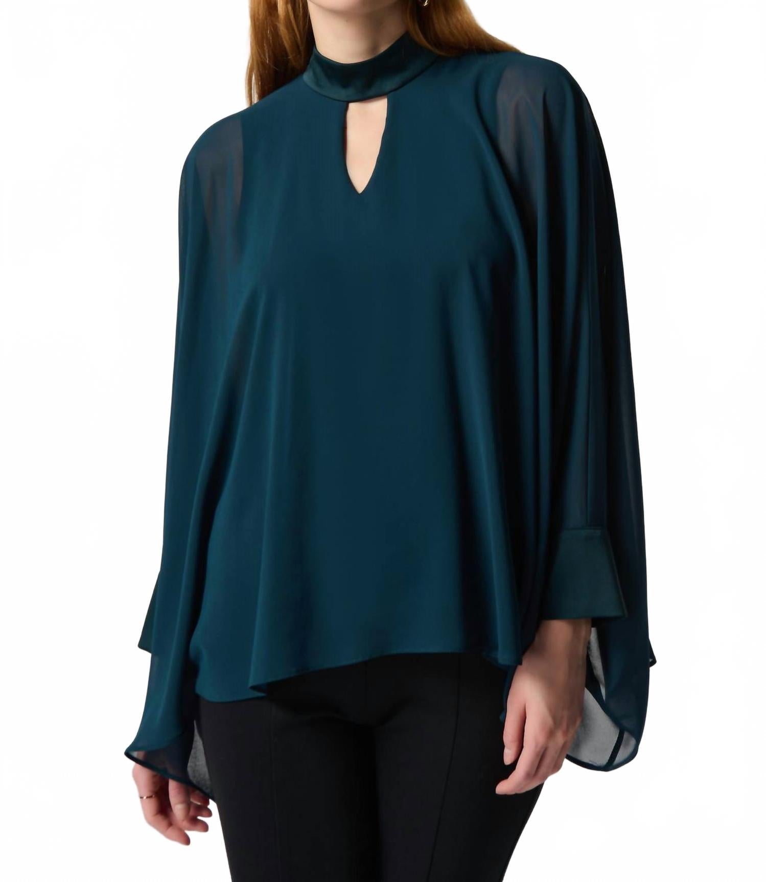 Top de gasa con cuello alto color verde