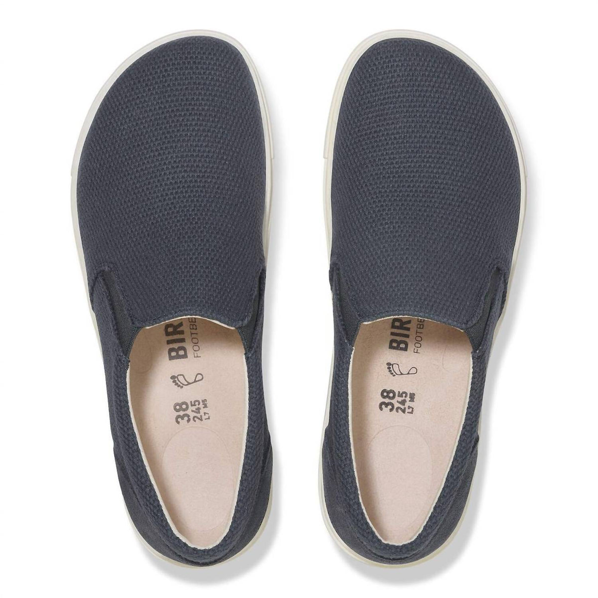 Tenis de hombre de gamuza