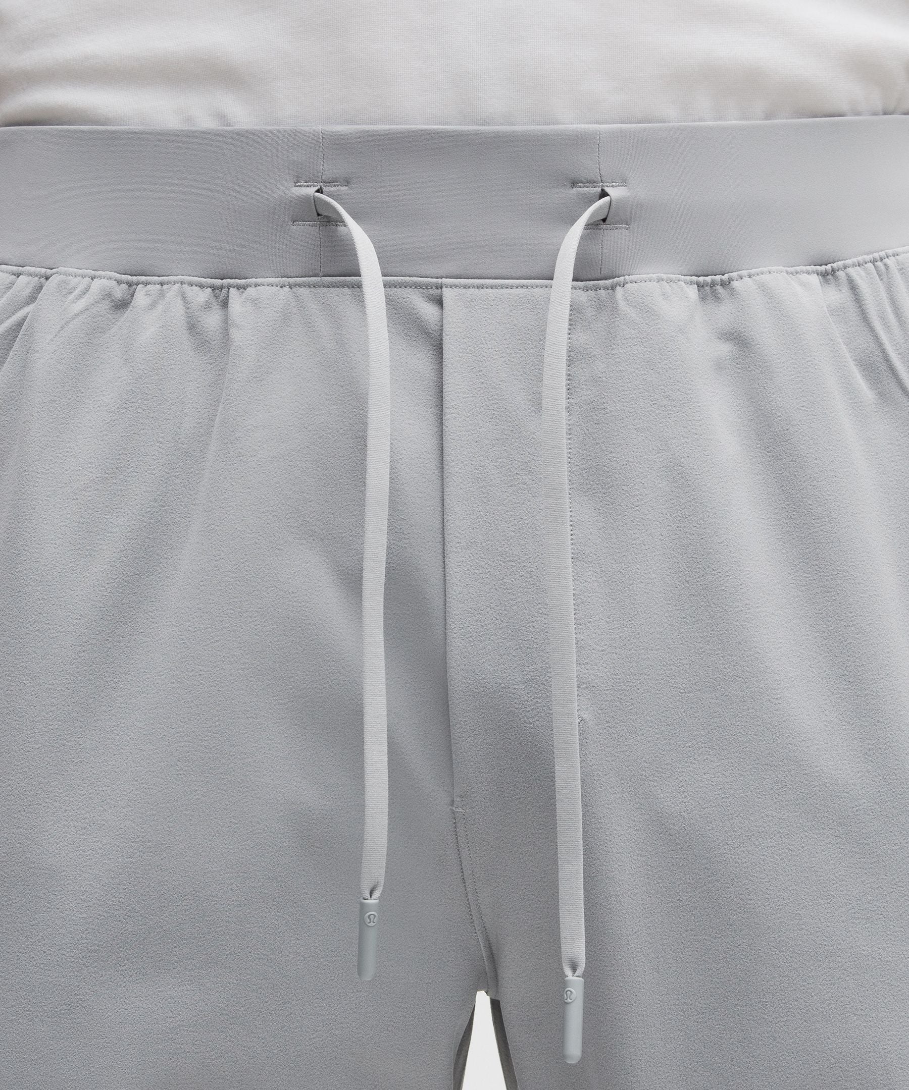 Pantalón de corte ajustado