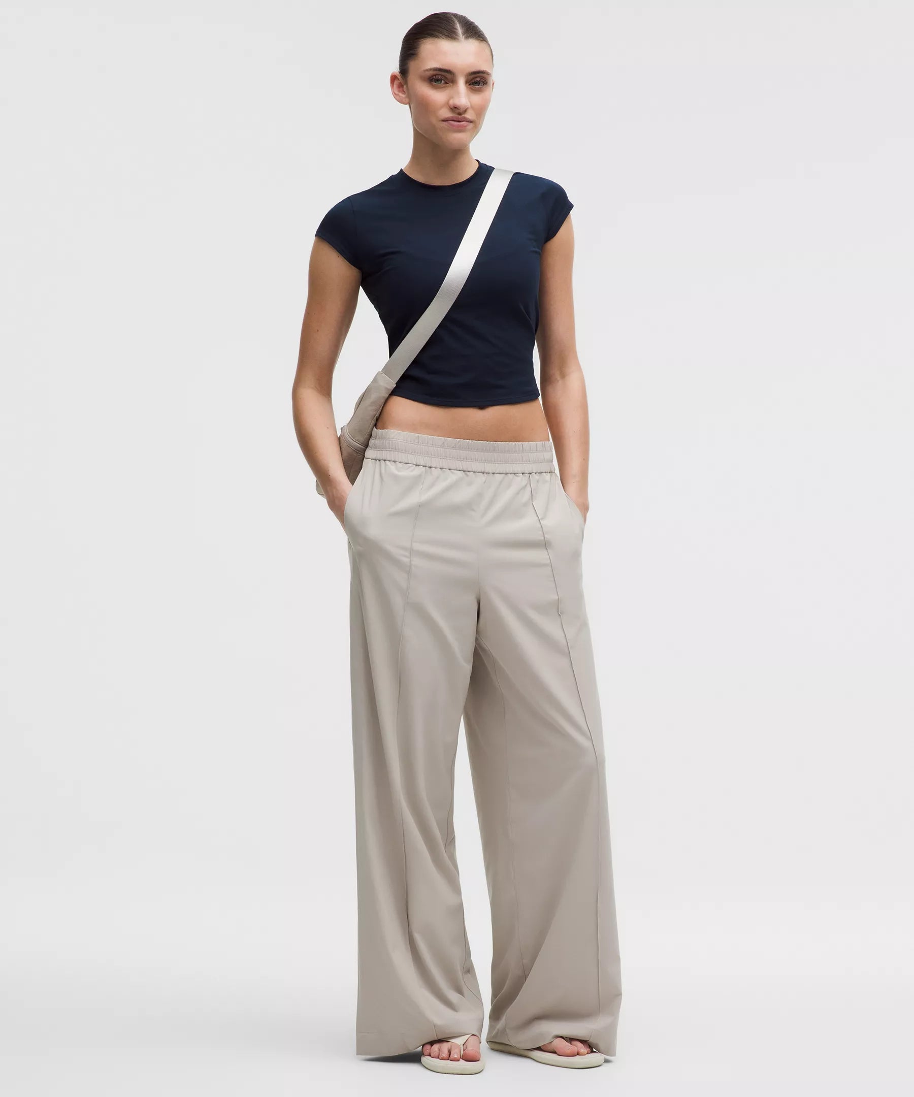 Pantalón de tiro medio