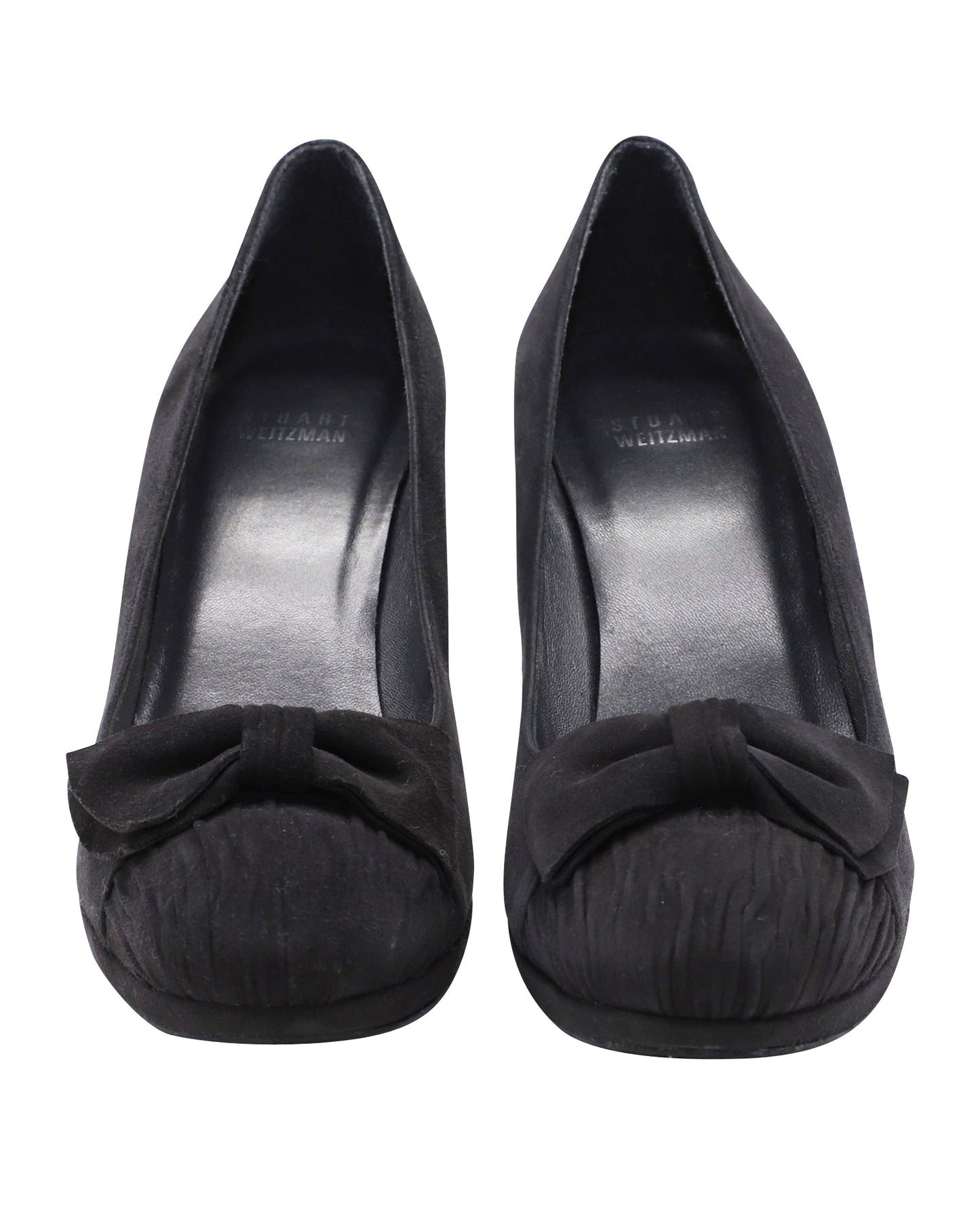 Tacones de gamuza color negro
