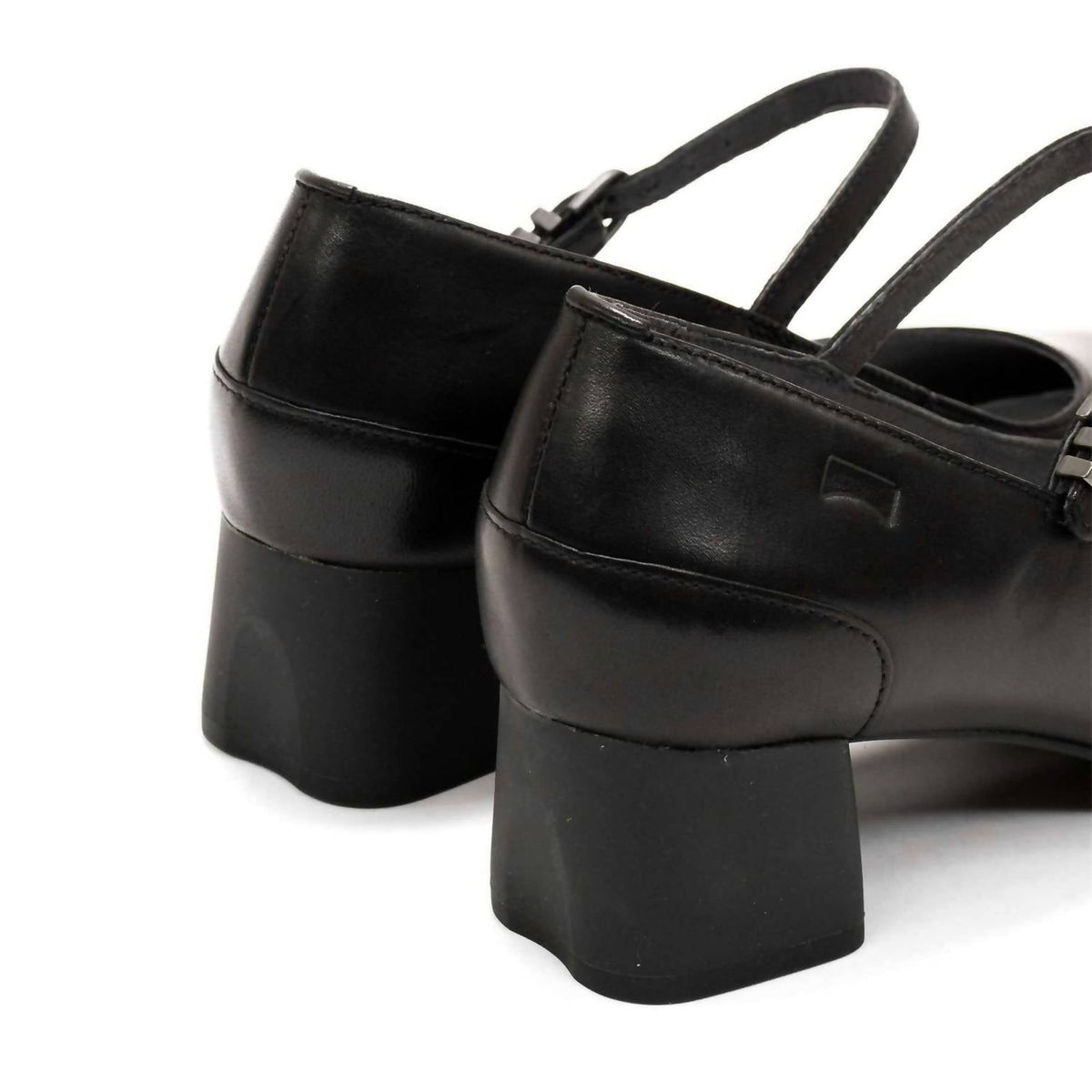 Zapatos de mujer color negro