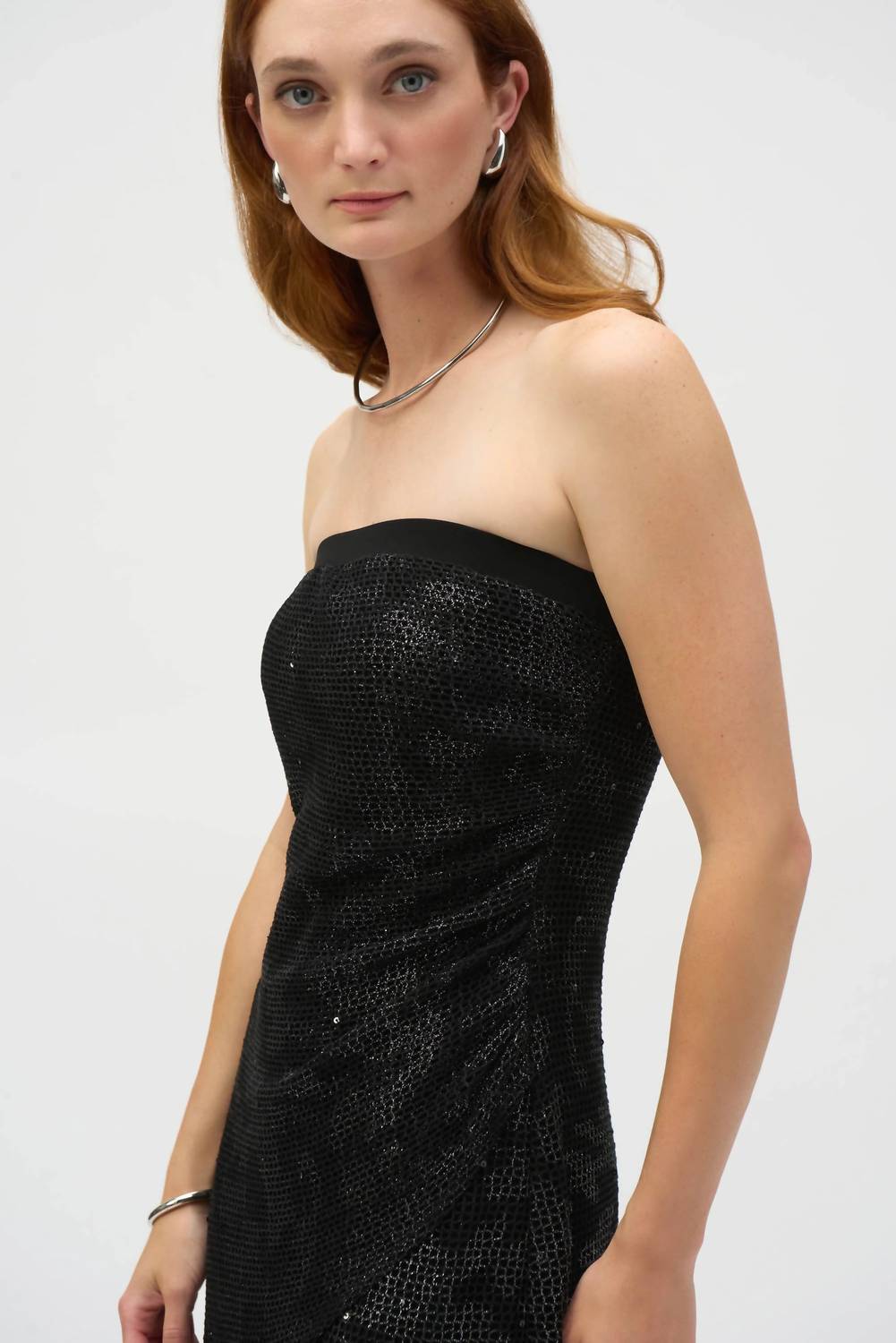 Vestido color negro y plateado