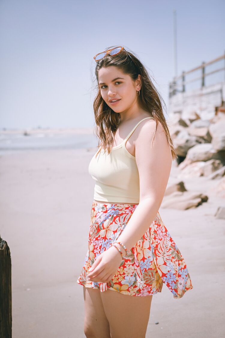 Falda corta con estampado floral