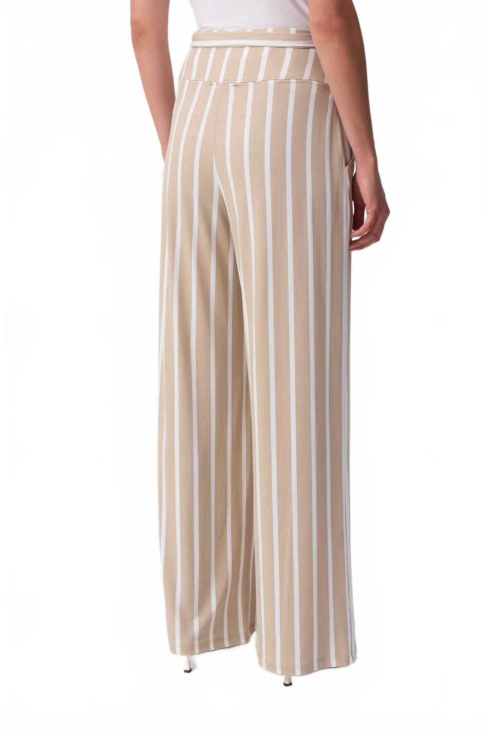 Pantalón de pierna ancha a rayas