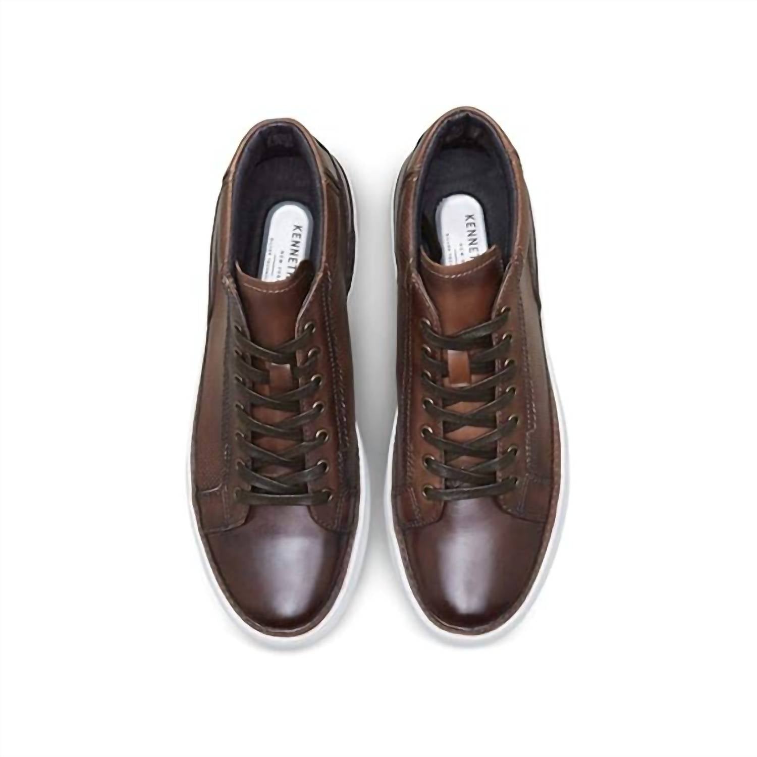 Tenis de hombre