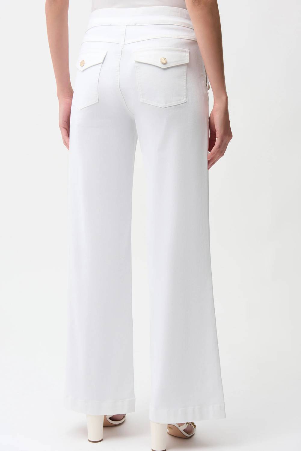 Jean de pierna ancha color blanco