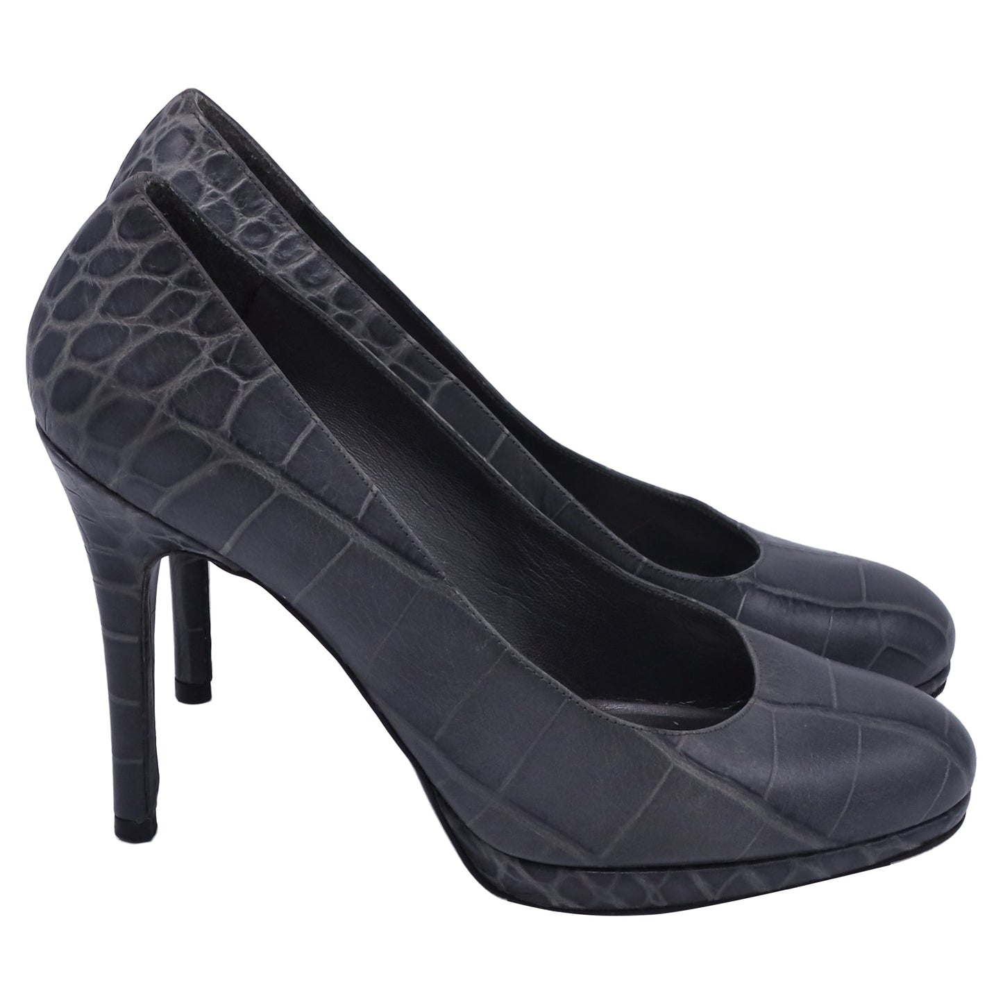 Tacones de cuero color gris