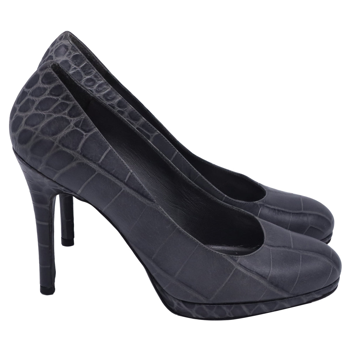 Tacones de cuero color gris