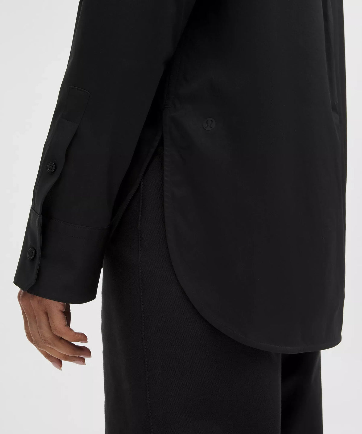 Camisa de corte amplio