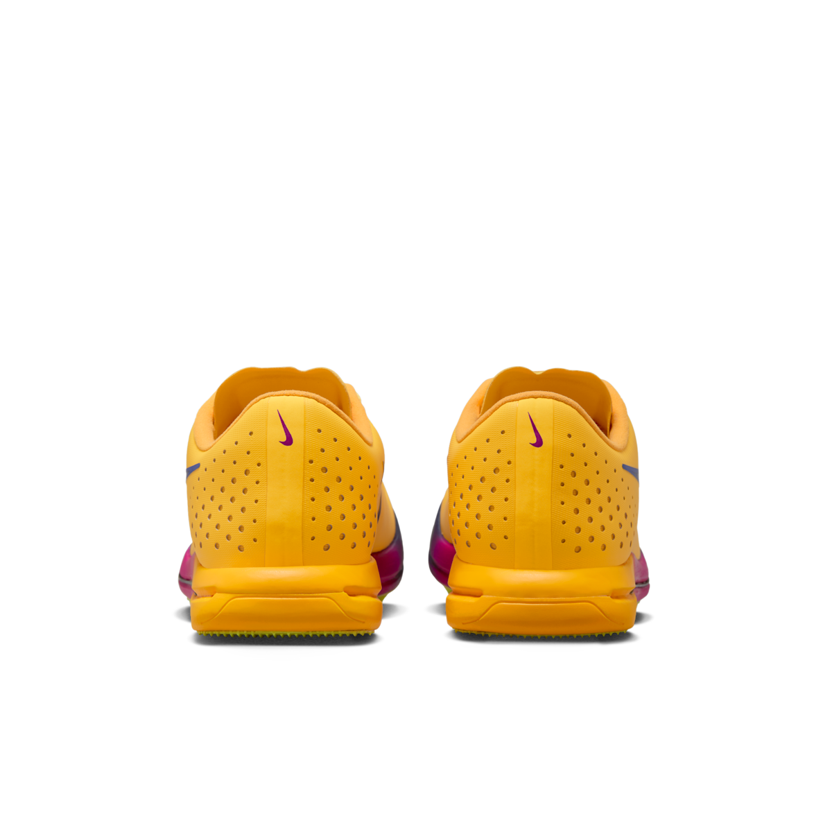 Zapatillas con clavos de hombre