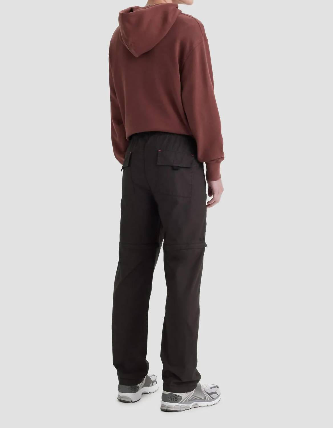 Pantalón color negro