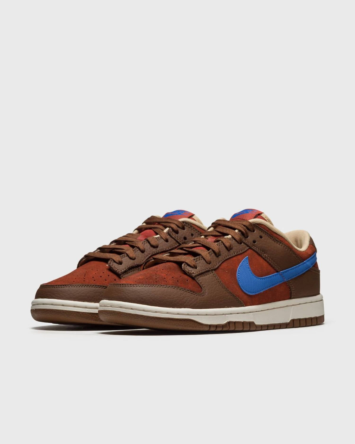 Tenis de hombre
