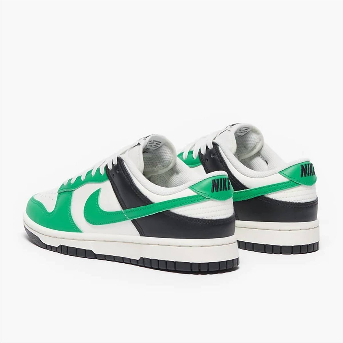 Tenis de hombre color verde