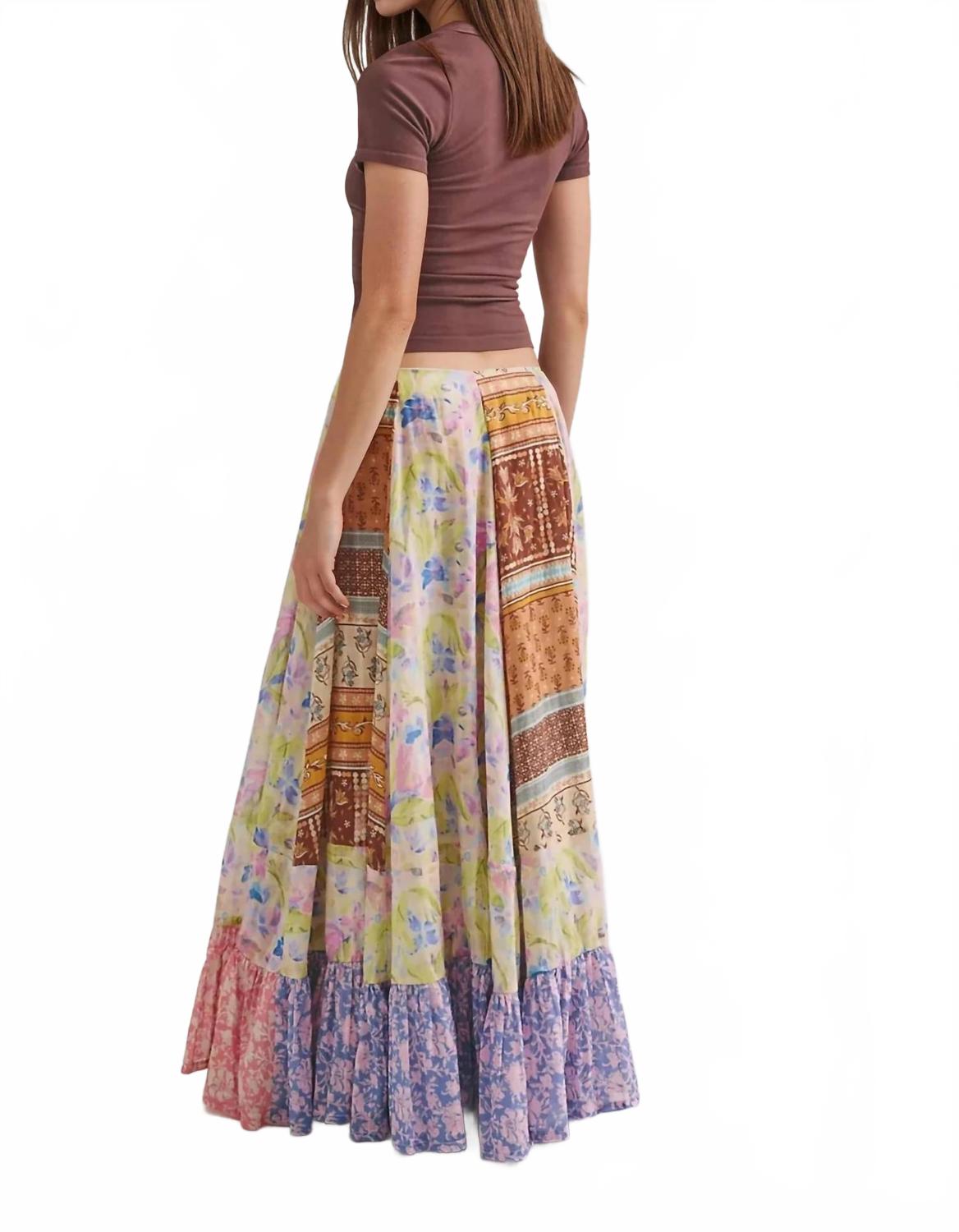 Falda larga con estampado