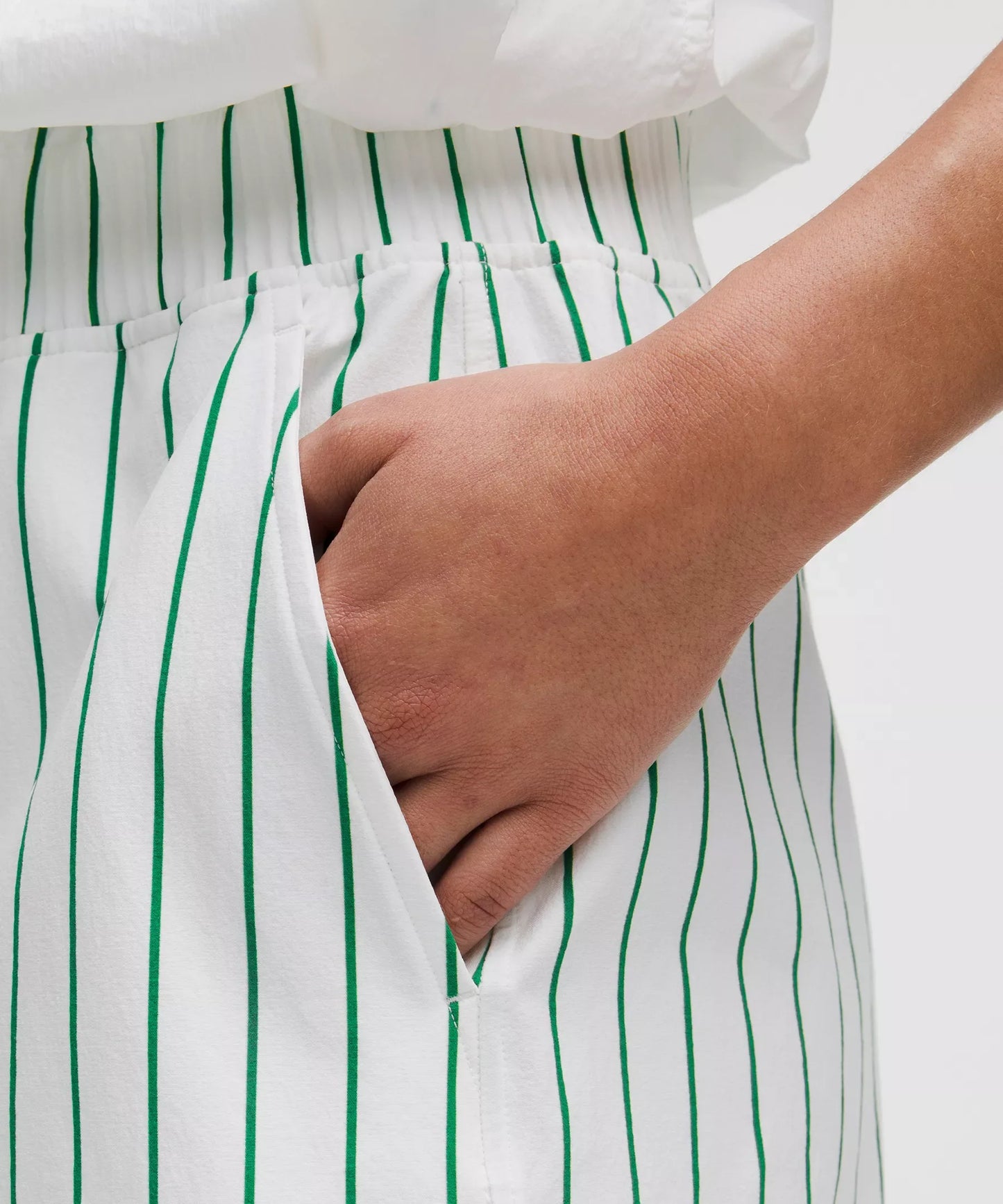 Short de tiro alto con boleros