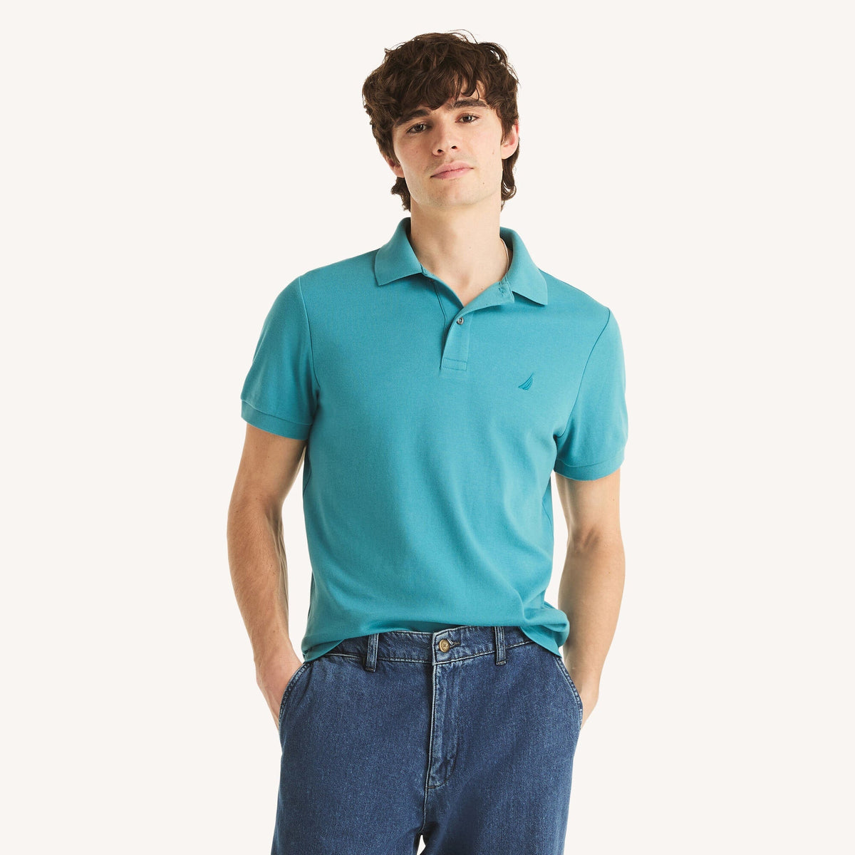 Polo de hombre de corte ajustado
