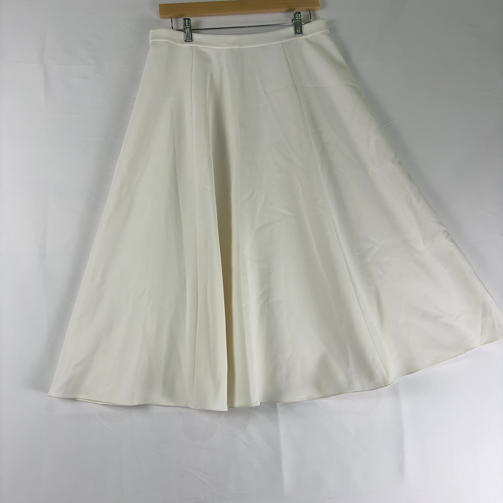 Falda midi