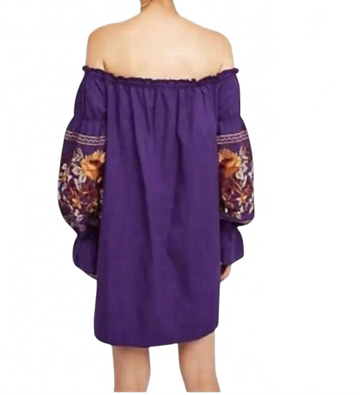 Vestido corto color violeta