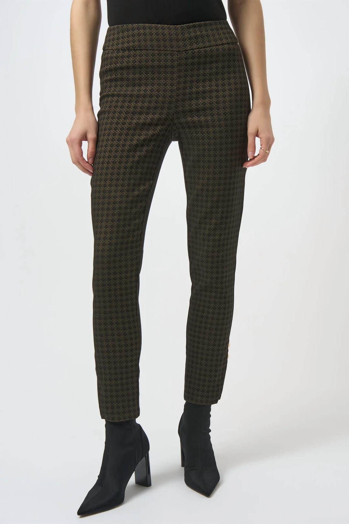 Pantalón color negro
