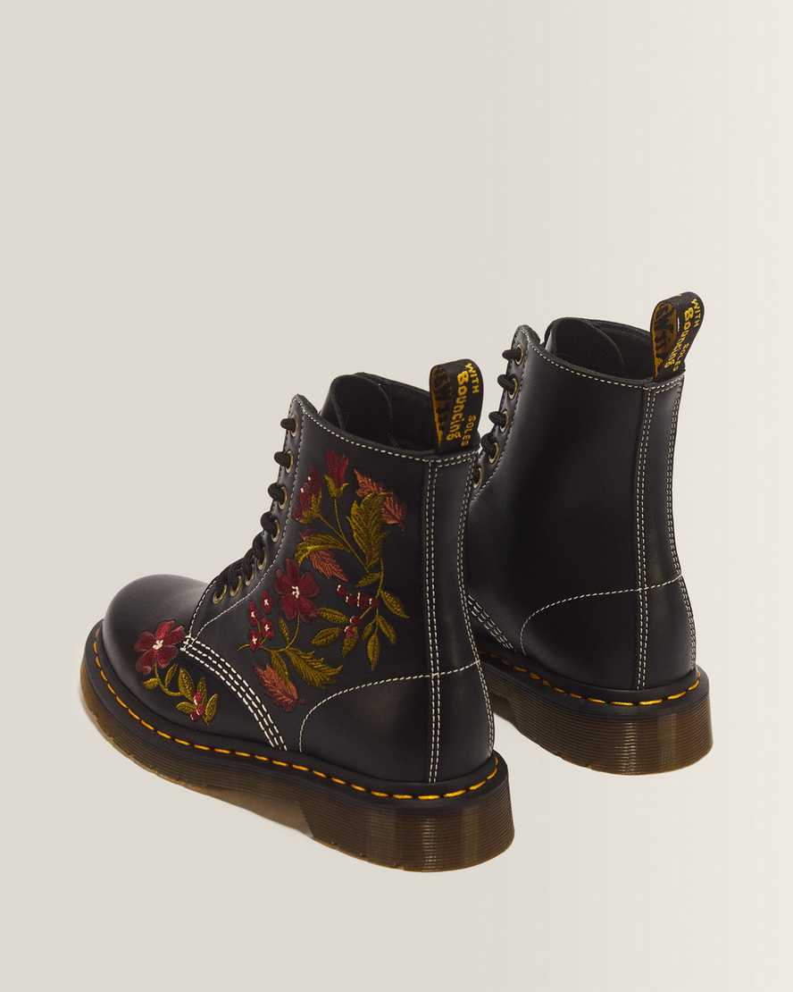 Botas de cuero con estampado floral con cordones