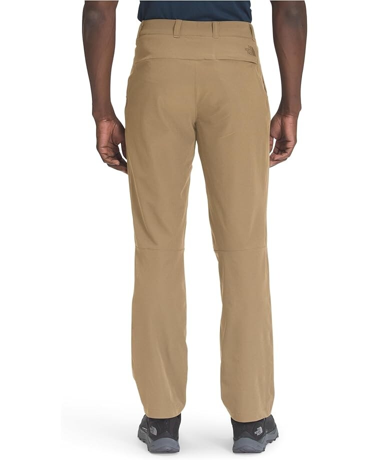 Pantalón de hombre de corte recto color café