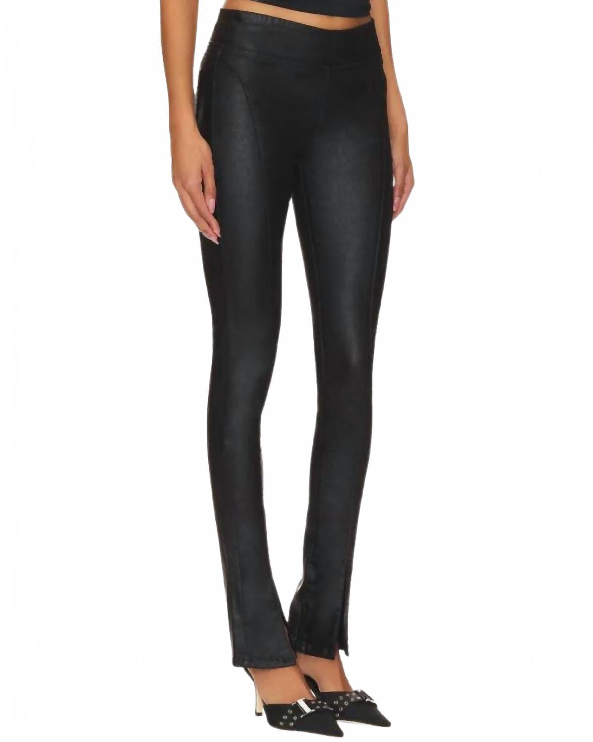 Pantalón de mezclilla color negro